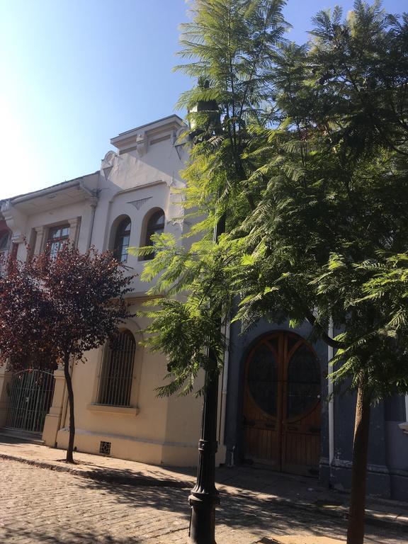 Patio Yungay Panzió Santiago Kültér fotó